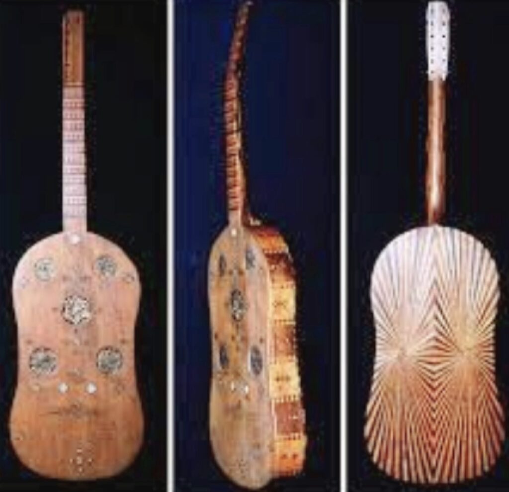The History of the Guitar / Vihuela ビウエラ